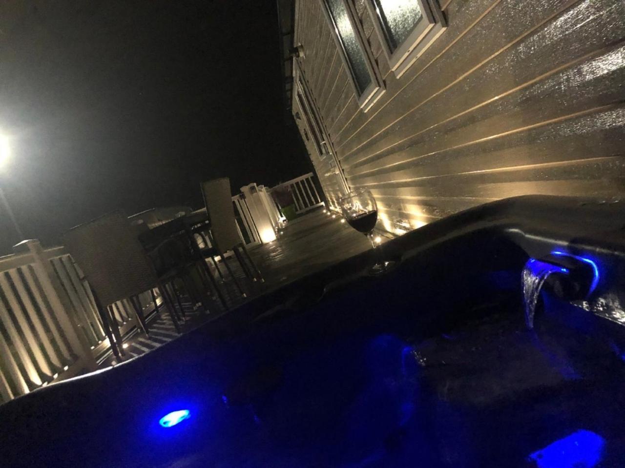 Luxury Hot Tub Retreat Vila Tattershall Exterior foto